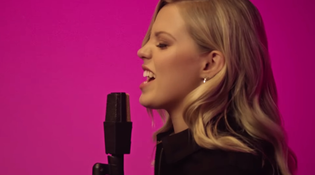 Video: Renee Rapp Performs "World Burn" From Mean Girls