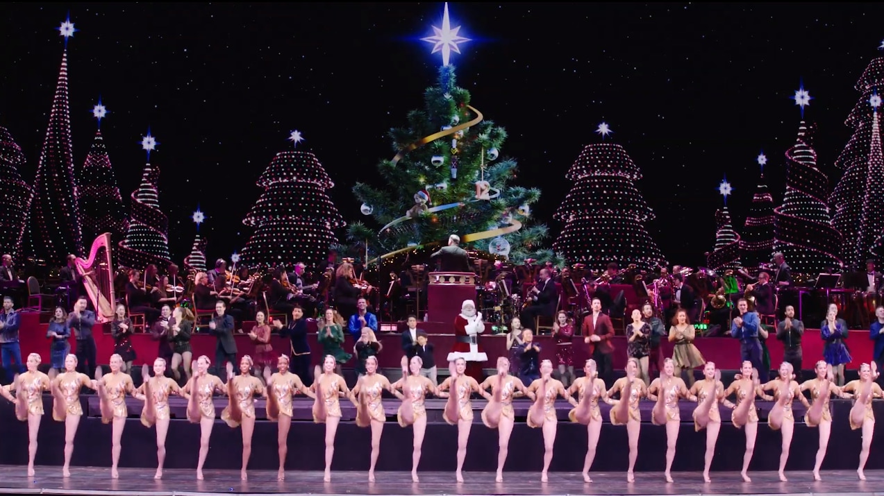 Zeal Læs pengeoverførsel Video: A Sneak Peek at Christmas Spectacular Starring the Radio City  Rockettes