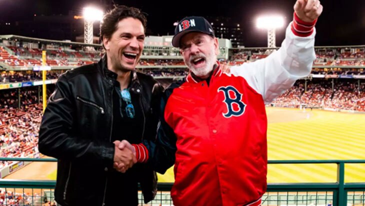 A Beautiful Noise: The Neil Diamond Musical Star on Befriending Singer: 'My Dad's Going Nuts'