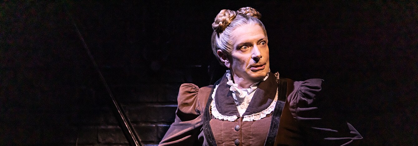 Dracula A Comedy of Terrors Off Broadway Group Discounts