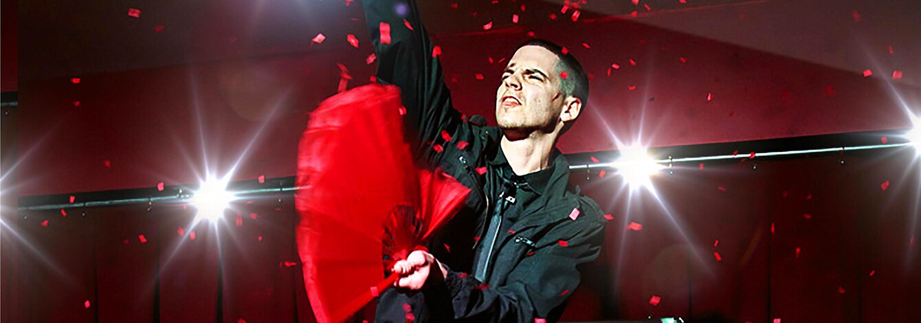 Miles Thorn Master Illusionist Off Broadway Show Tickets Group Sales